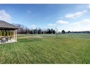 9774 Scotch Pine Dr, Springboro, OH 45066 photo 22