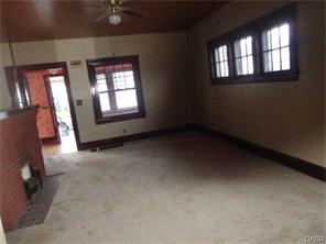 702 Cecil St, Springfield, OH 45503 photo 5