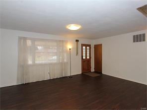70 Maple Dr, Springboro, OH 45066 photo 3