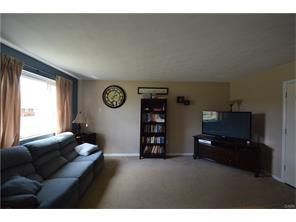 4036 Marion Dr, Enon Vlg, OH 45323 photo 6