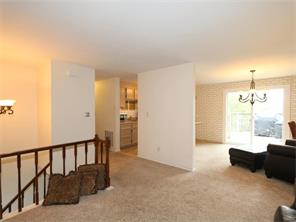 65 Roundtree Ct, Springboro, OH 45066 photo 3
