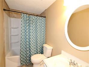 65 Roundtree Ct, Springboro, OH 45066 photo 15