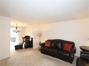 65 Roundtree Ct, Springboro, OH 45066 photo 4