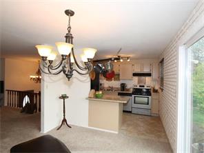 65 Roundtree Ct, Springboro, OH 45066 photo 8