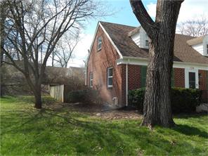 128 S Bromfield Rd, Dayton, OH 45429 photo 4