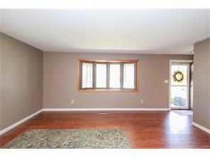 5223 Oakbrooke Dr, Dayton, OH 45440 photo 12