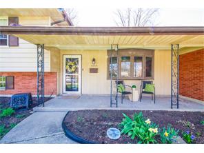 5223 Oakbrooke Dr, Dayton, OH 45440 photo 2