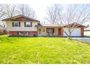 5223 Oakbrooke Dr, Dayton, OH 45440 photo 1