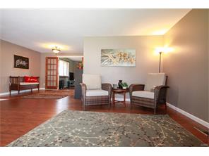 5223 Oakbrooke Dr, Dayton, OH 45440 photo 10
