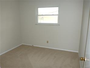 2521 E Stroop Rd, Kettering, OH 45440 photo 6