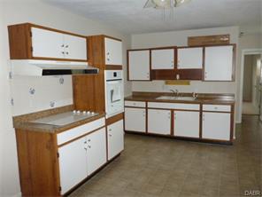 2521 E Stroop Rd, Kettering, OH 45440 photo 4