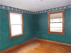 365 N Isabella St, Springfield, OH 45504 photo 10