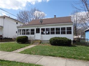 365 N Isabella St, Springfield, OH 45504 photo 1