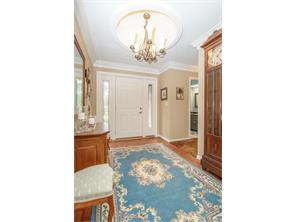 1920 Mapleton Dr, Dayton, OH 45459 photo 4
