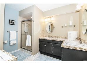 1920 Mapleton Dr, Dayton, OH 45459 photo 24