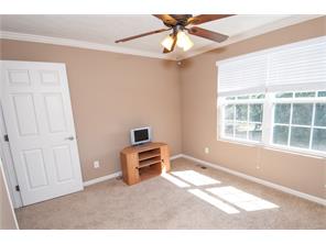 3190 Cobblestone Ln, Dayton, OH 45429 photo 18