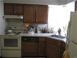 3231 Fairway Dr, Dayton, OH 45409 photo 3