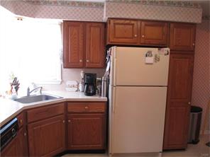 3231 Fairway Dr, Dayton, OH 45409 photo 4