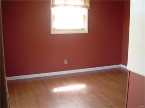 2852 Nacoma Pl, Dayton, OH 45420 photo 4