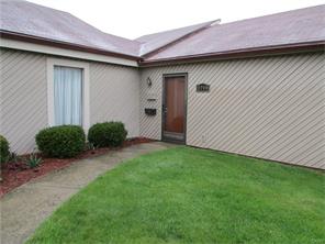 2719 Red Coach Dr, Springfield, OH 45503 photo 2