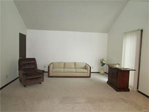 2719 Red Coach Dr, Springfield, OH 45503 photo 8