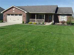 121 Shaw Rd, Englewood, OH 45322 photo 1