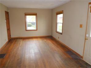 2012 E Bataan Dr, Dayton, OH 45420 photo 7