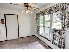 3360 Scotsdale Dr, Springfield, OH 45504 photo 9