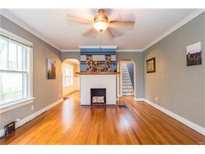 2068 Maplecrest Dr, Dayton, OH 45409 photo 2