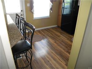 2100 E Bataan Dr, Dayton, OH 45420 photo 10