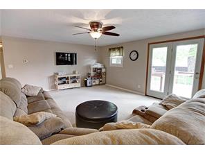 74 Benzell Dr, Dayton, OH 45458 photo 5