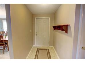 74 Benzell Dr, Dayton, OH 45458 photo 2