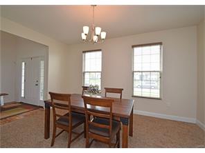 979 Sweeney Dr, Dayton, OH 45458 photo 3