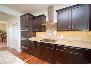 979 Sweeney Dr, Dayton, OH 45458 photo 10