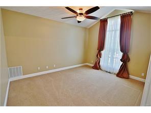 165 Sapphire Dr, Clearcreek Twp, OH 45066 photo 16