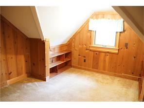 716 Talbott Dr, Dayton, OH 45429 photo 9