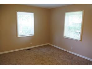 716 Talbott Dr, Dayton, OH 45429 photo 6