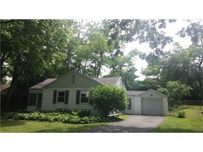 352 Springbrook Blvd, Dayton, OH 45405 photo 3