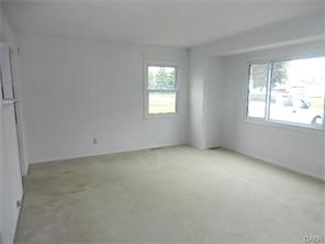 2968 Prentice Dr, Dayton, OH 45420 photo 2