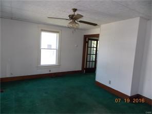 126 N Greenmount Ave, Springfield, OH 45503 photo 2