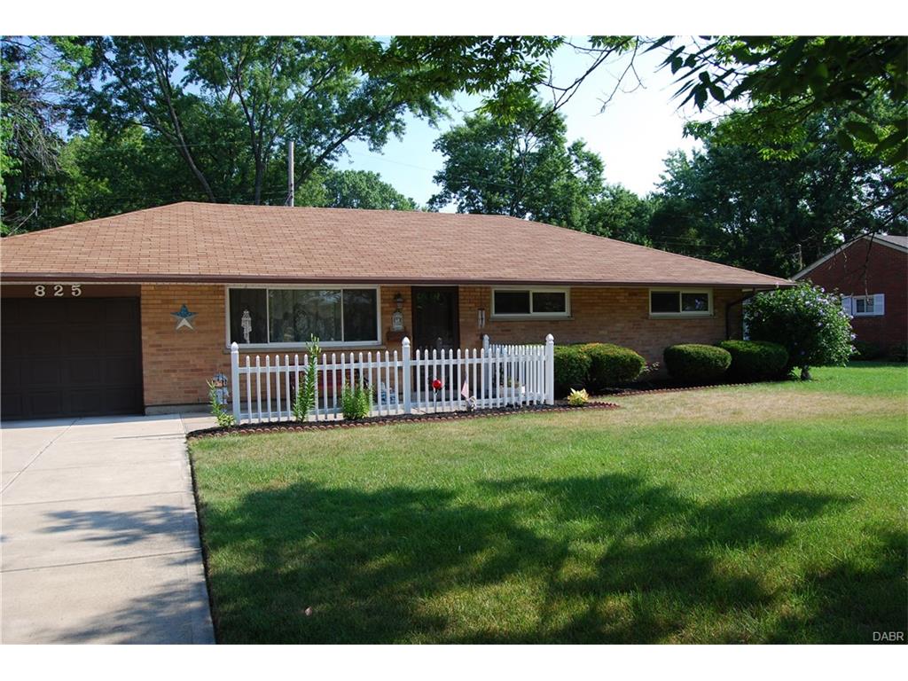 825 E Stroop Rd, Dayton, OH 45429 photo 1