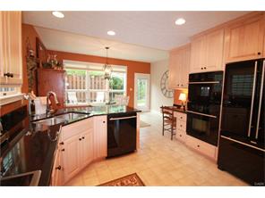 970 Deer Run Rd, Dayton, OH 45459 photo 4