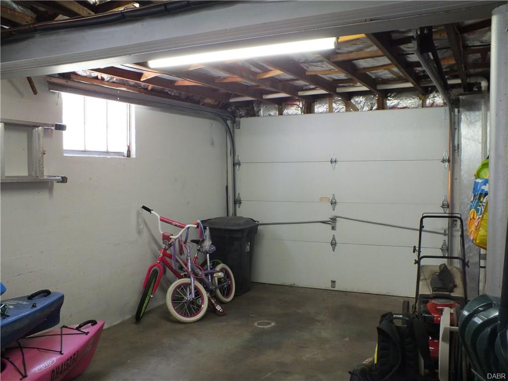906 Corwin Ave, Hamilton, OH 45015 photo 16