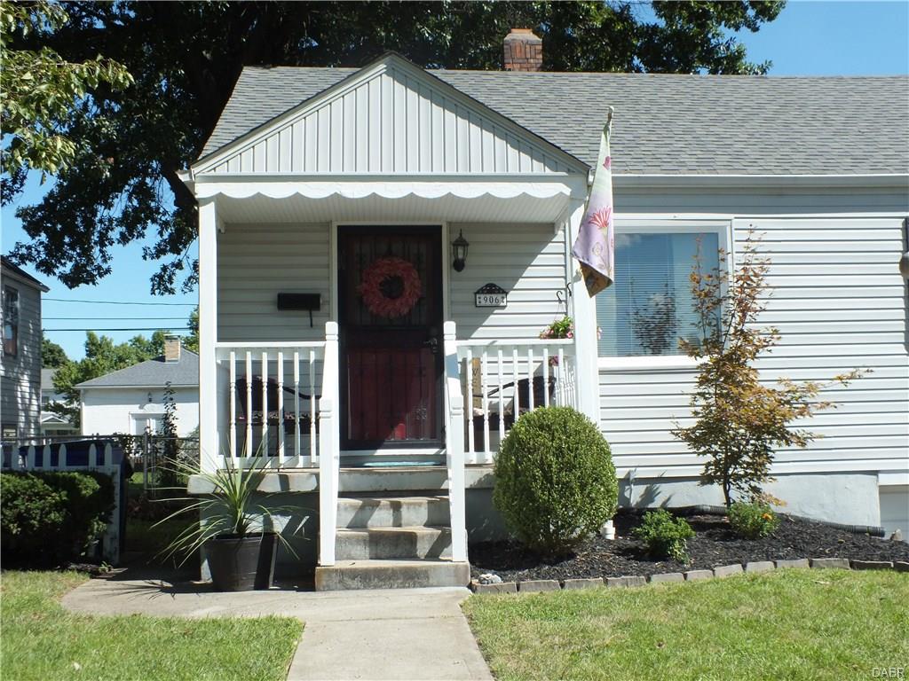 906 Corwin Ave, Hamilton, OH 45015 photo 1