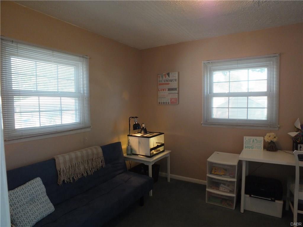 906 Corwin Ave, Hamilton, OH 45015 photo 8