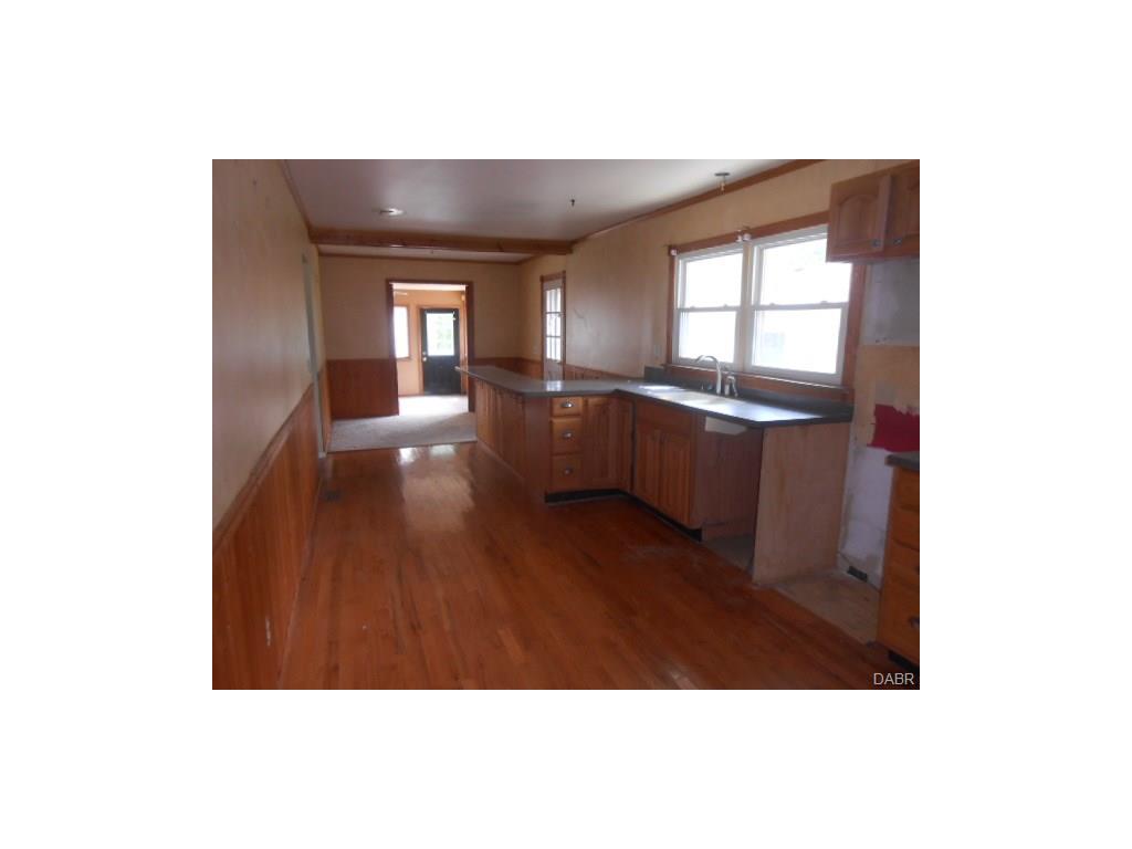 2600 Ridge Rd, Springfield, OH 45502 photo 3