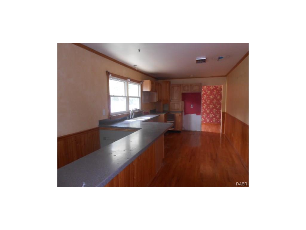 2600 Ridge Rd, Springfield, OH 45502 photo 4