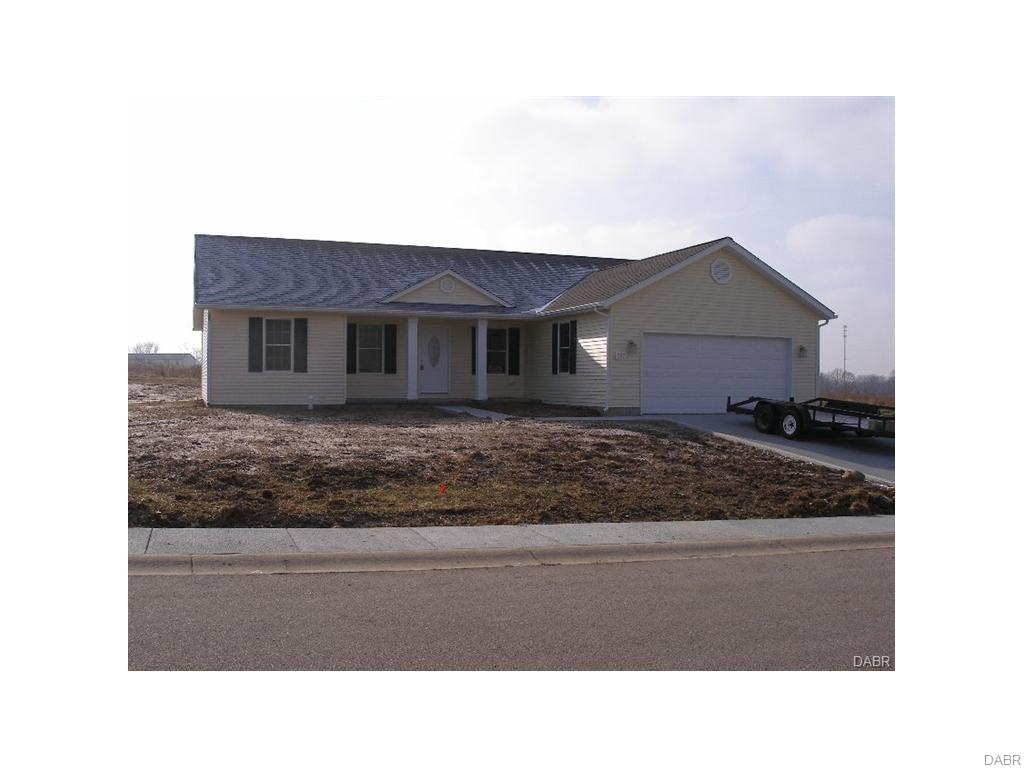 207 Sunset Dr, Centerville, IN 47330 photo 1
