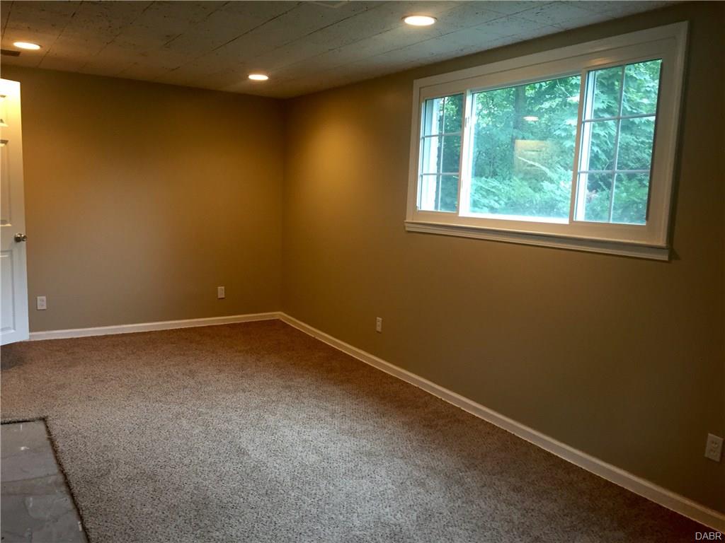 822 Wicklow Pl, Dayton, OH 45406 photo 13