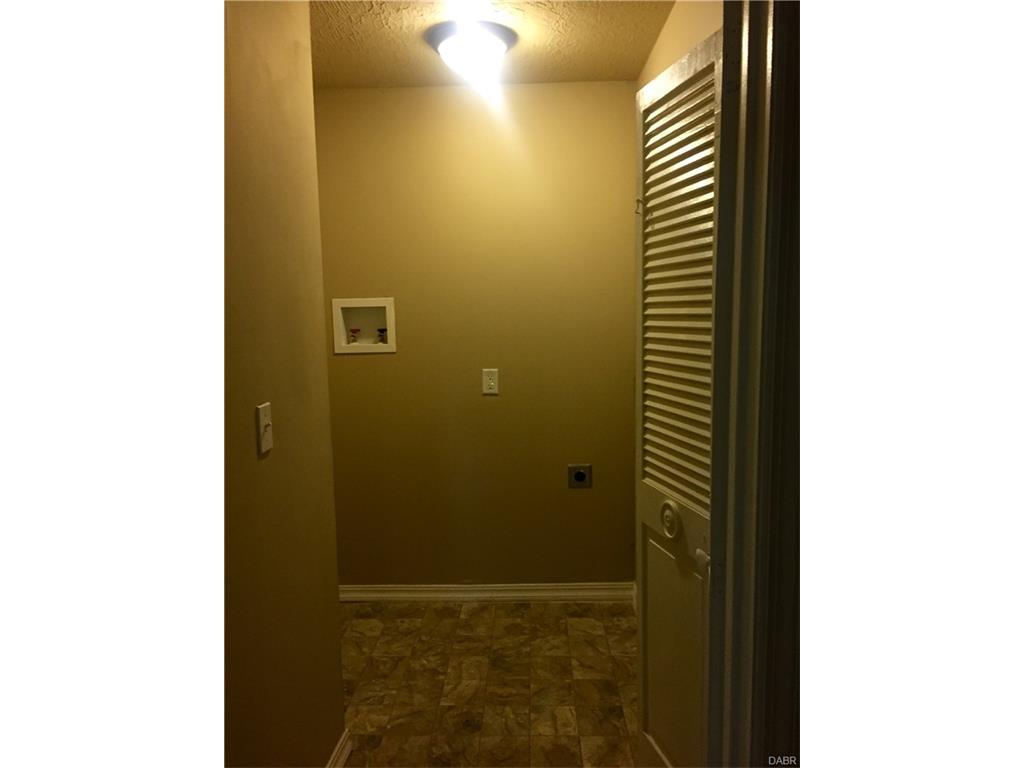 822 Wicklow Pl, Dayton, OH 45406 photo 9